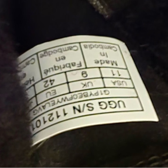 Women’s UGG zip puffy puffer ankle boots! New with tags! Rain boot snow boot - Picture 5 of 7